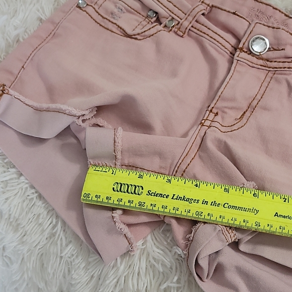 Bongo size 3 pink Jean shorts - Picture 4 of 6